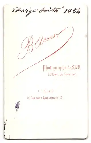 Fotografie Barras, Liège, 10, Passage Lemonnier, 10, Portrait junge Dame im Kleid mit Medaillon