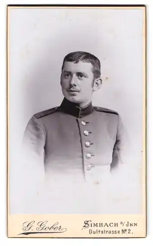 Fotografie G. Gober, Simbach a. Inn, Dultstr. 2, Portrait Soldat in Uniform Rgt. 10