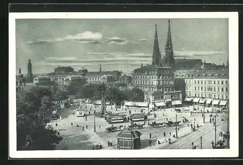 AK Dresden, Strassenbahnverkehr auf dem Postplatz