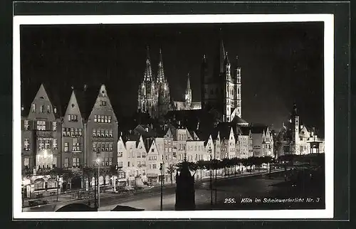 AK Köln, Panorama im Scheinwerferlicht, Blick zum Dom