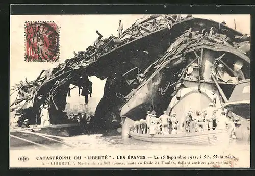 AK Catastrophe du Liberté, Les Épaves, Le 25 Septembre 1911, Seenotrettung, Kriegsschiff