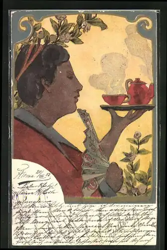 AK Frau mit Fächer hält ein Tablett mit Teekanne und Teetasse in der Hand, Jugendstil
