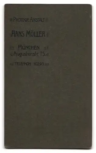 Fotografie Hans Möller, München, Augustenstr. 75, Portrait Gardesolat in Uniform Rgt. 3