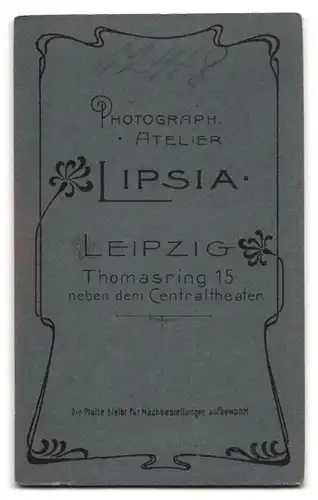 Fotografie Atelier Lipsia, Leipzig, Thomasring 15, junge bürgerliche Dame in elegantem Kleid