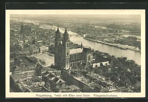 AK Magdeburg, Totalansicht mit Elbe und Dom aus dem Flieger