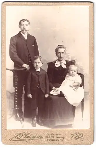 Fotografie H G Borgfeldt, Brooklyn, 850 Broadway, bürgerliches Familienfoto