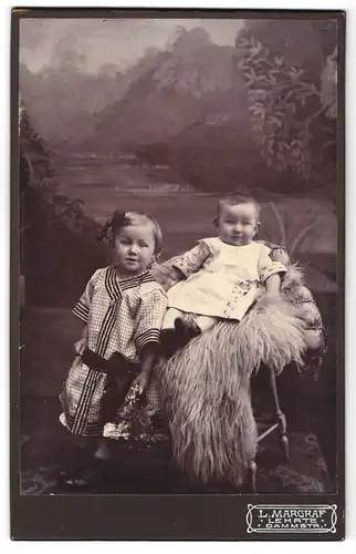 Fotografie L. Markgraf, Lehrte, Dammstrasse, Geschwister in feiner Kleidung