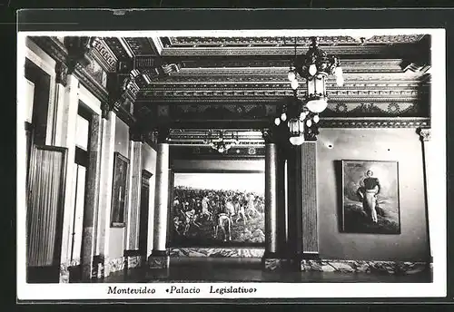 AK Montevideo, Palacio Legislativo