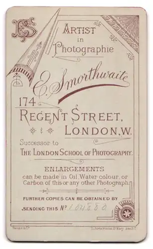 Fotografie E. Smorthwaite, London-W, 174, Regent Street, Portrait modisch gekleideter Herr mit Schnauzbart