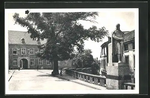 AK M.-Gladbach, Balderichdenkmal mit Abtei