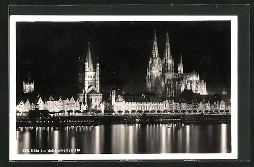 AK Köln, Stadt im Scheinwerferlicht