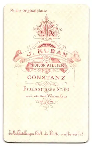 Fotografie J. Kuban, Constanz, Kind im Kleid