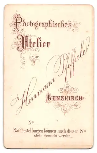 Fotografie Hermann & Pfefferle, Lenzkirch, betagter Herr mit Vollbart & Halbglatze