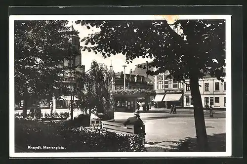 AK Rheydt, Marienplatz mit Geschäften