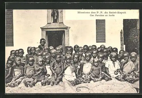 AK Missions des P. P. du Saint-Esprit, Une Paroisse en herbe, afrikanische Kinder