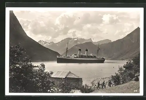 AK Norge, M. S. Monte Olivia im Hardangerfjord