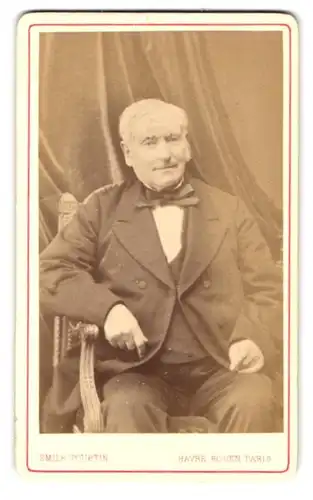 Fotografie Emile Tourtin, Paris, 8, Bd. des Italiens, 8, Portrait älterer Herr in zeitgenössischer Kleidung