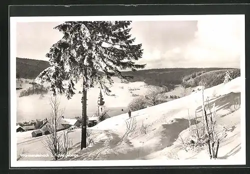 AK Warmensteinach i. Fichtelgebirge, winterlicher Ort mit Kirchturm