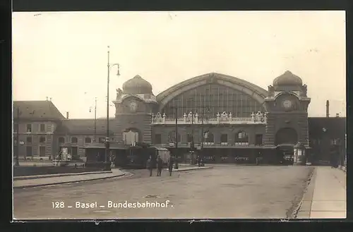 AK Basel, Bundesbahnhof, SBB