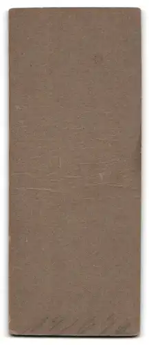 Fotografie Atelier Wertheim, Berlin, Leipzigerstr., Portrait charmanter junger Mann mit Zwicker im Anzug