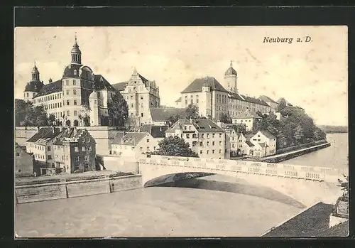 AK Neuburg a. D., Brücke mit Ortsansicht