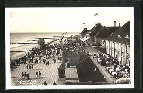 AK Westerland /Sylt, Urlauber an den Strandanlagen