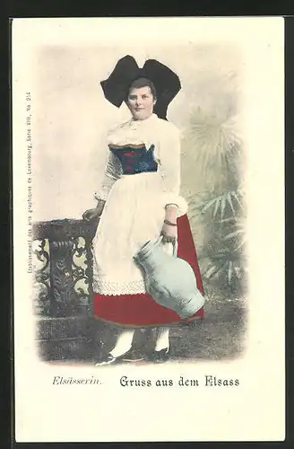 AK Elsass - Lothringen, Frau in Tracht mit Kanne in der Hand
