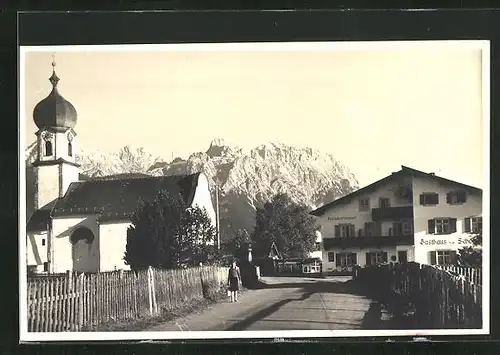 AK Krün, Gasthaus und Kirche am Karwendel