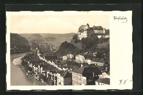 AK Burghausen / Salzach, Totalansicht mit Schloss