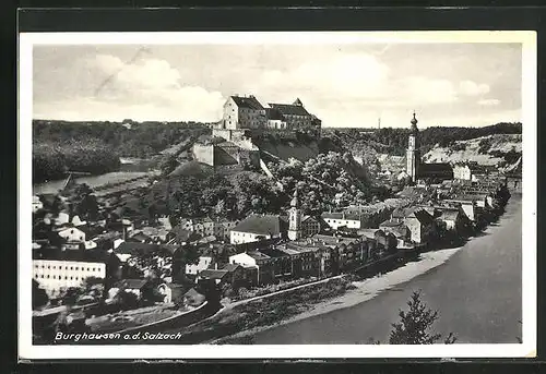 AK Burghausen / Salzach, Gesamtansicht mit Schloss