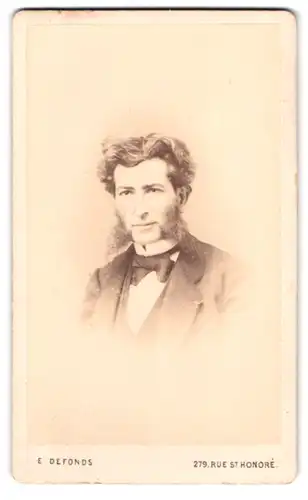 Fotografie E. Defonds, Paris, 279 Rue St. Honore, Portrait Edelmann mit Koteletten