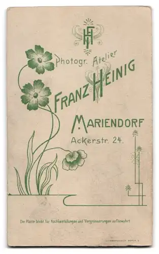 Fotografie Franz Heinig, Berlin-Mariendorf, Ackerstrasse 24, Mädchen im Sonntagskleid