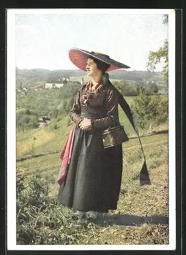 AK An der Lavant, Kärntnerin in Tracht