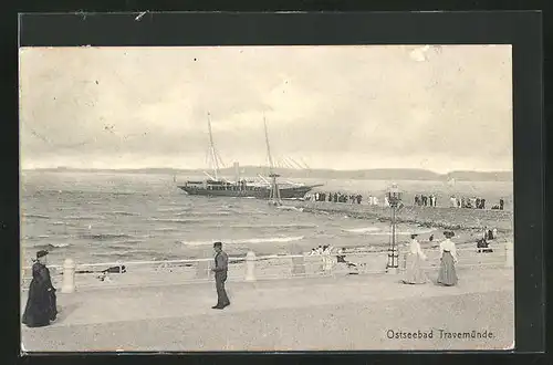 AK Travemünde, Strandpartie mit Anlegestelle