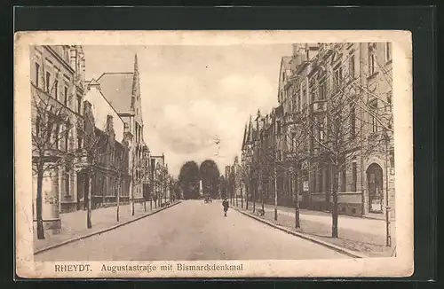 AK Rheydt, Augustastrasse mit Bismarckdenkmal