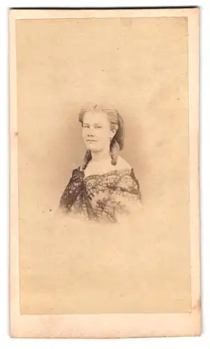 Fotografie Eugène de Paris, Toulon, Place du Nouveau Théâtre, Portrait junge Dame mit Locken