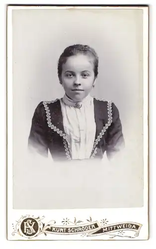 Fotografie Kurt Schröder, Mittweida, hübsches Fräulein im Portrait