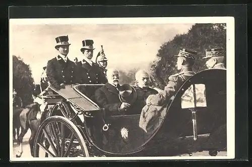 AK Pan president v pruvodu presidenta Milleranda v Parizi, Präsident Masaryk (TGM) in einem Wagen 1923