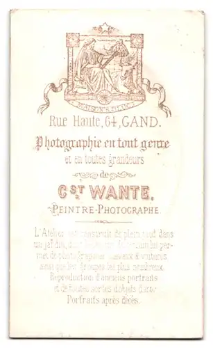 Fotografie C. Wante, Gand, 64 Rue Haute, Portrait Mädchen mit Haarrschleife & Anhänger