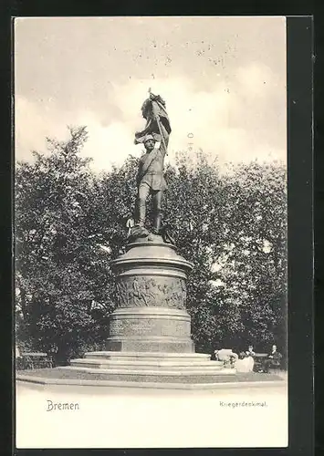 AK Bremen, Kriegerdenkmal mit Spaziergängern