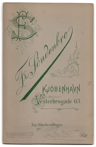 Fotografie Fr. Söndenbro, Kjobenhavn, Vesterbrogade 63, Mann mit Zwickerbrille