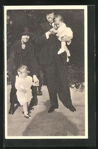 AK Präsident Masaryk (TGM) mit seiner Familie