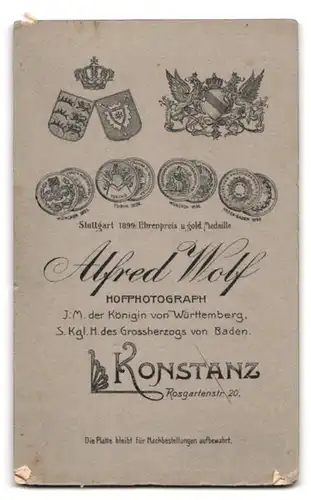 Fotografie Alfred Wolf, Konstanz, Rosgartenstr. 20, Portrait Herr mit Schnauzbart im Anzug