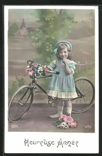 AK Kleine Fahrradfahrerin wünscht ein frohes neues Jahr