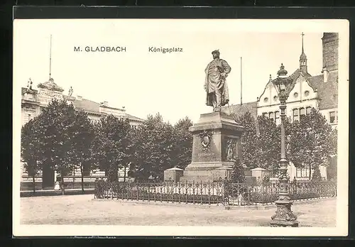 AK M. Gladbach, Königsplatz mit Denkmal