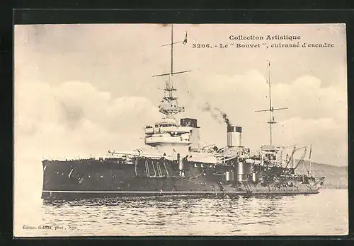AK Kriegsschiff Bouvet vor der Küste