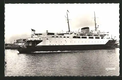 AK Dunkerque, Passagierschiff Saint-Germain im Hafen