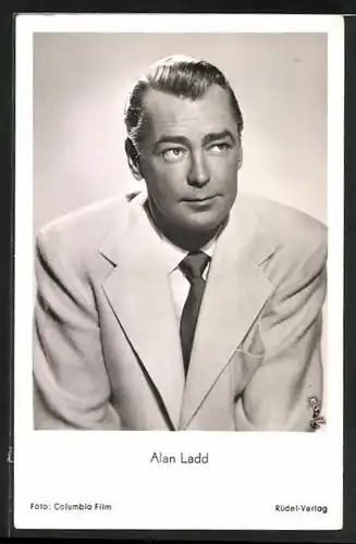 AK Schauspieler Alan Ladd in dem Film Hölle unter Null