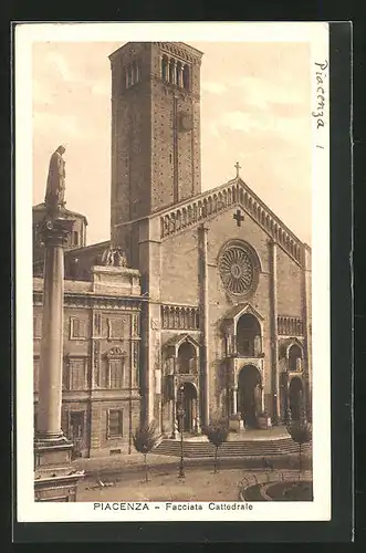 AK Piacenza, Facciata Cattedrale
