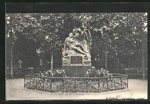 AK Mönchengladbach, Kriegerdenkmal auf dem Friedhof